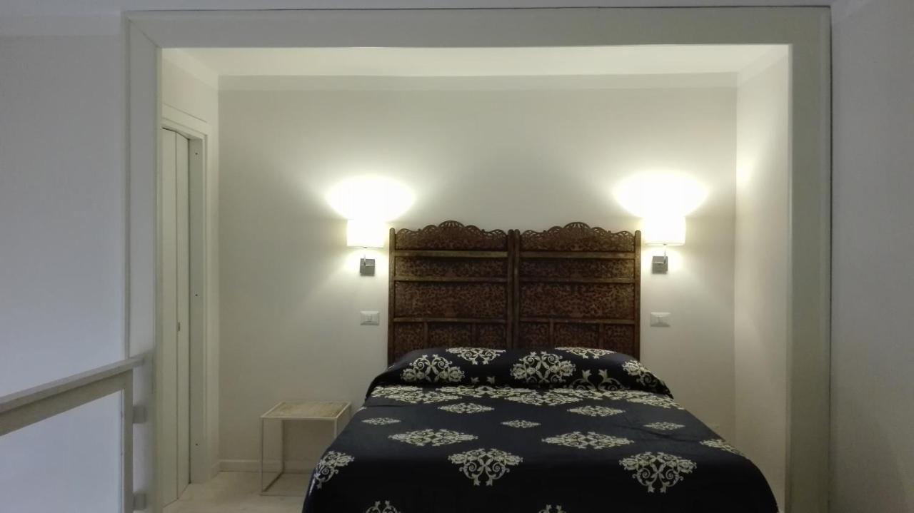 Bed and Breakfast Piano Nobile à Naples Extérieur photo