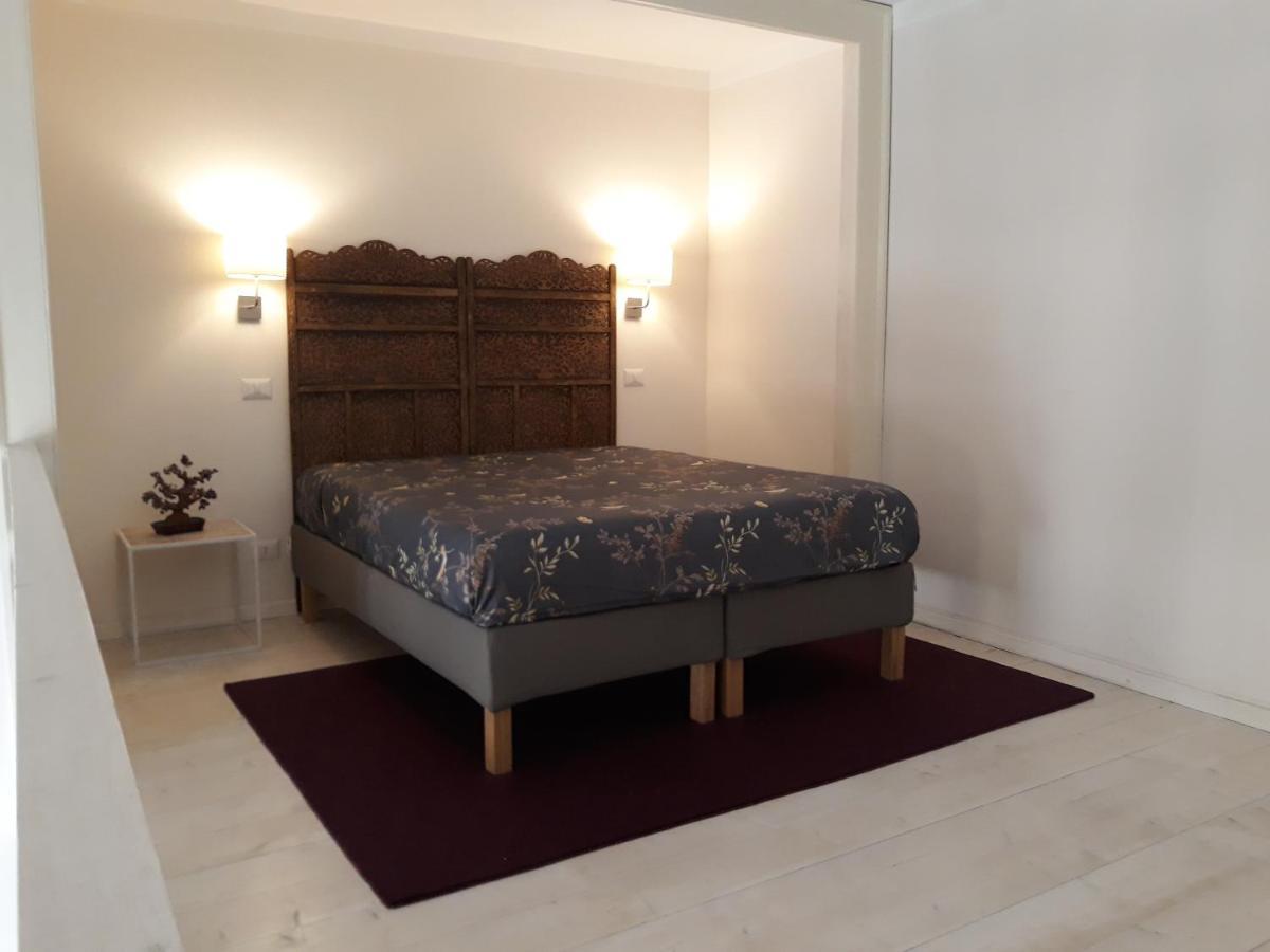 Bed and Breakfast Piano Nobile à Naples Extérieur photo